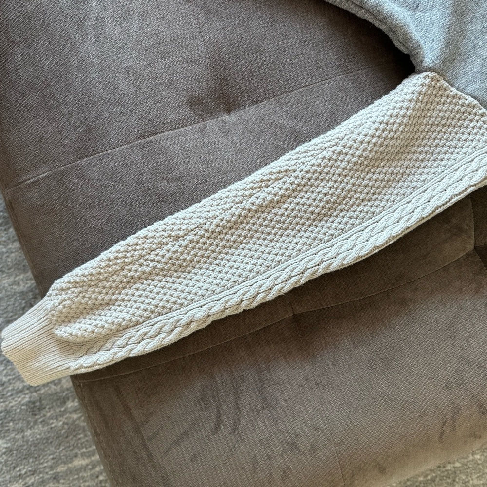 Cabi sweatshirt